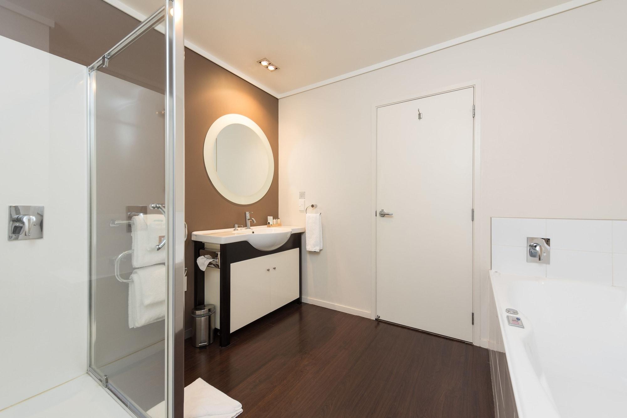Hotel On Devonport Tauranga Bagian luar foto