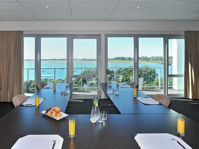 Hotel On Devonport Tauranga Bagian luar foto